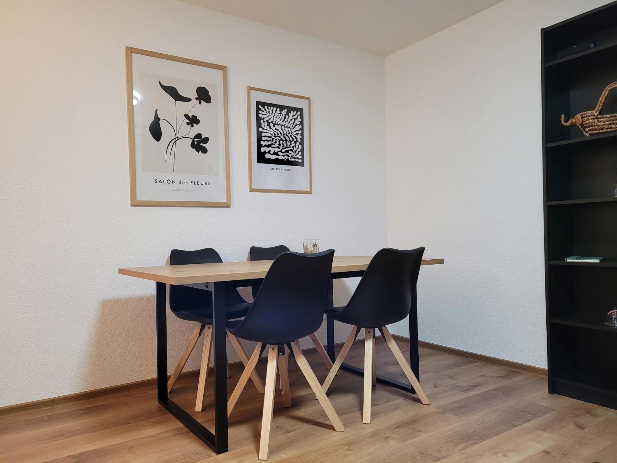 שונדורף Living Flat, Eine Wohnung Mit Zwei Schlafzimmern Und Balkon מראה חיצוני תמונה